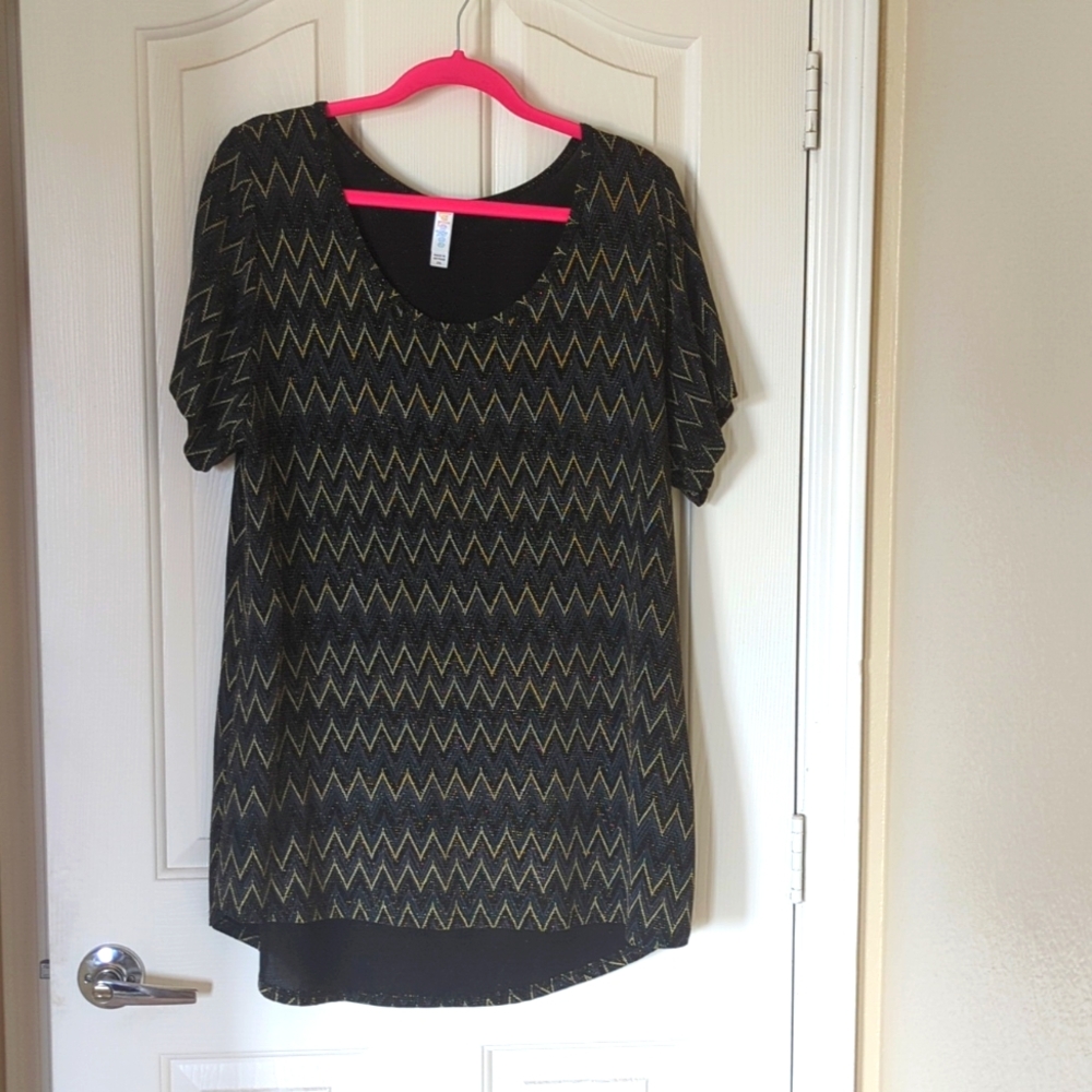 LuLaRoe Elegant tee